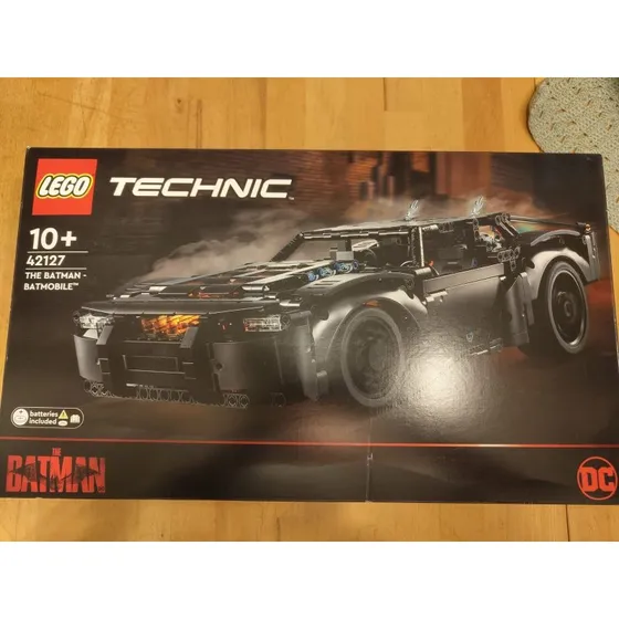LEGO Technic 42127 Batmans Batmobil 1360 Teile