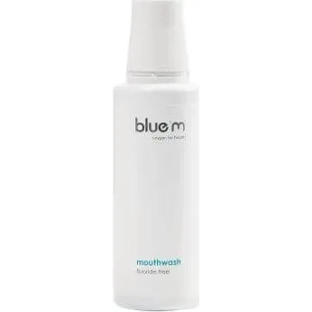 blue®m Fluoridfreie Mundspülung, 250 ml, Blau