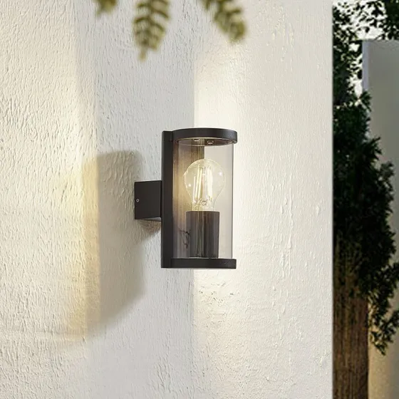 Lucande Außenwandleuchte Zanta, 19,7 cm, IP65, Schwarz