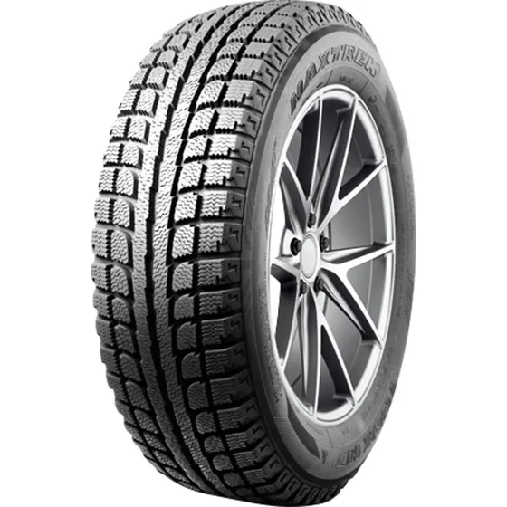 Maxtrek Trek M7 215/45 R17 87H Winterreifen