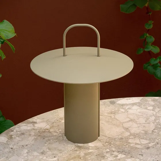 Audo Copenhagen Ray LED-Tischleuchte - Dusty Green