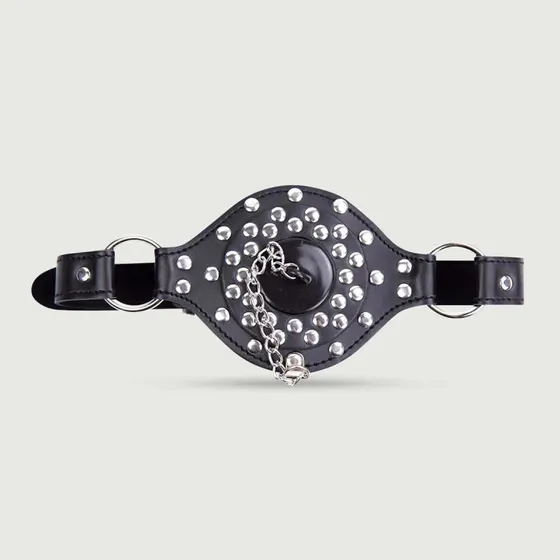 Lederknebelmaske mit Nieten, O-Ring & abnehmbarem Stecker - Schwarz