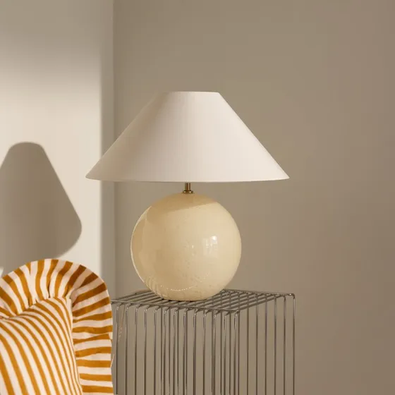 Globen Lighting Tischleuchte Iris 45, Creme, 45 cm