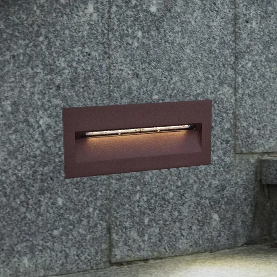 Lucande Loya LED-Wandeinbauleuchte 23x8 cm, Rost, IP54