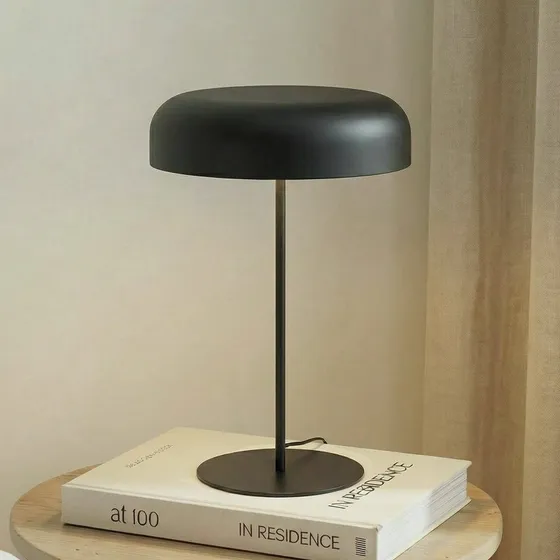 Lindby Tischleuchte Edion Schwarz, Metall, 45 cm