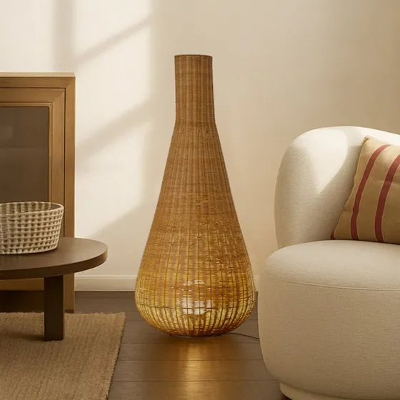 Lucande Stehleuchte Takeo, Rattan & Eisen, 115 cm, E27