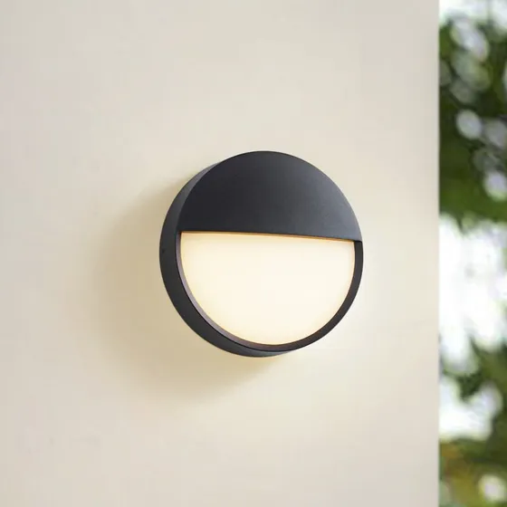 Arcchio Gravo LED-Außenwandlampe, Schwarz, Ø 25 cm, IP65