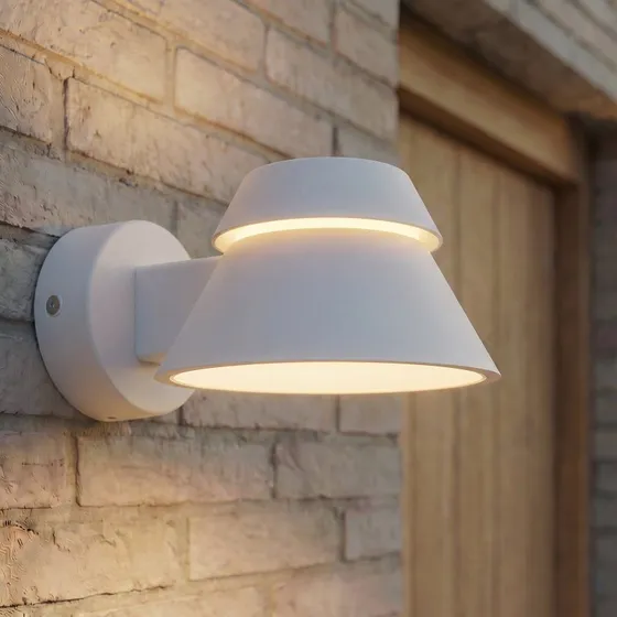 Lucande Moena LED-Außenwandleuchte, Hellgrau, IP44, Aluminium