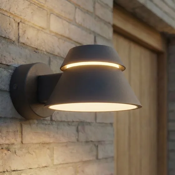 Lucande Moena LED-Außenwandleuchte, Schwarz, Aluminium, IP44