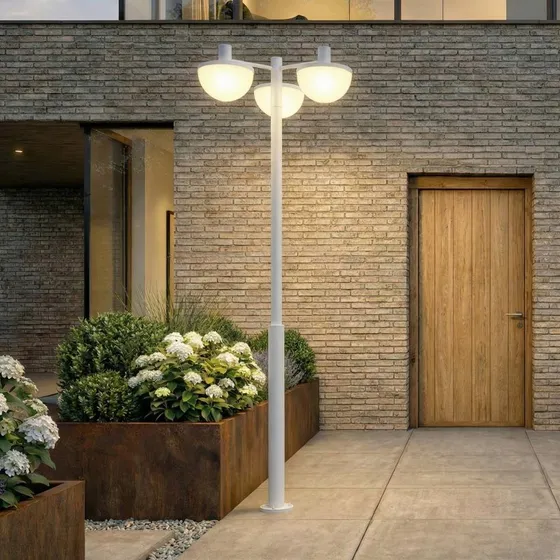 Lucande Toras LED-Außenleuchte, 3-flammig, CCT, Hellgrau