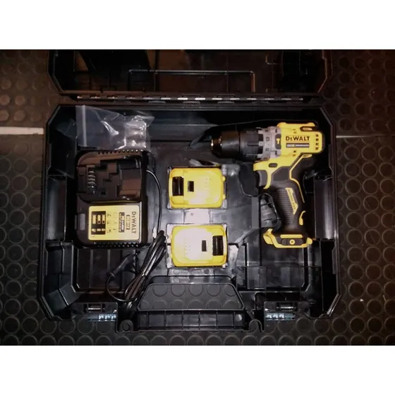 DeWALT DCD795D 18V Akku-Schlagbohrschrauber Set 2x 2,0 Ah