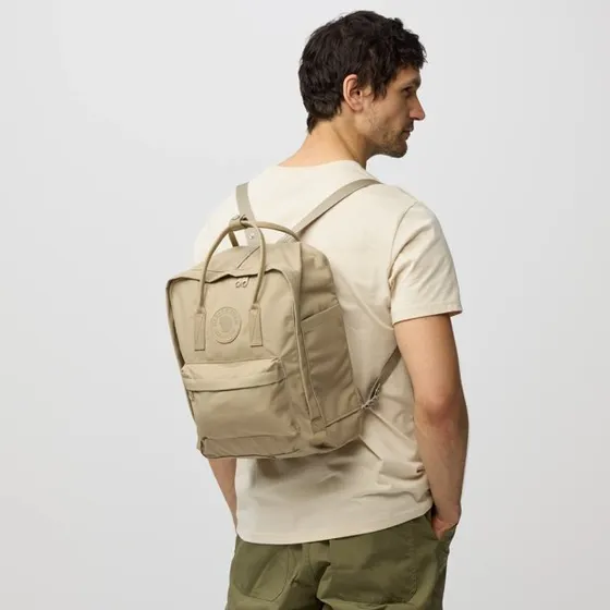 Fjällräven Kanken No. 2 Rucksack dark olive