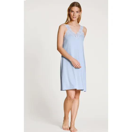 CALIDA Elegant Dreams Nachthemd V-Ausschnitt Hellblau