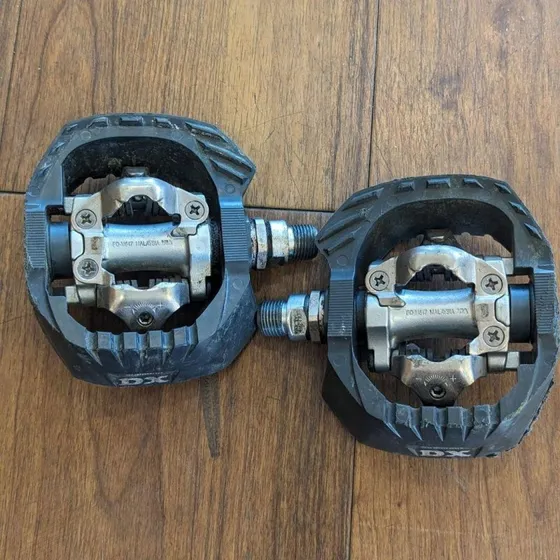 Shimano PD-M647 SPD Pedal schwarz