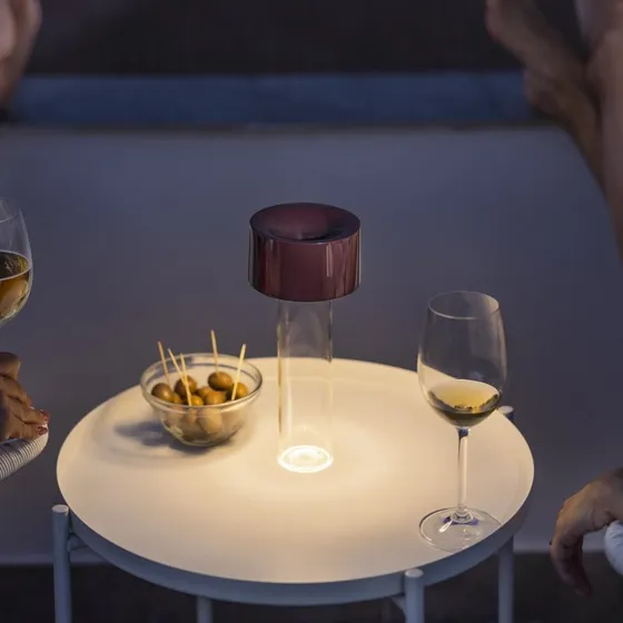 Foscarini Fleur Akku-Tischleuchte Burgundy - Glas