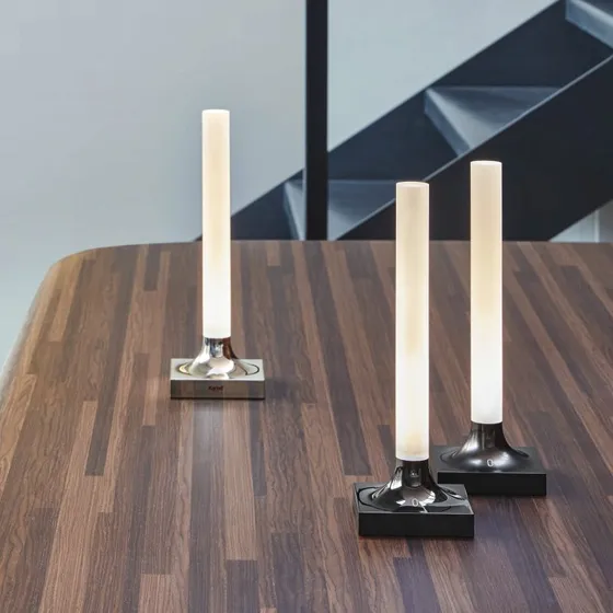 Kartell Goodnight Tischleuchte von Philippe Starck - Glossy Titanium