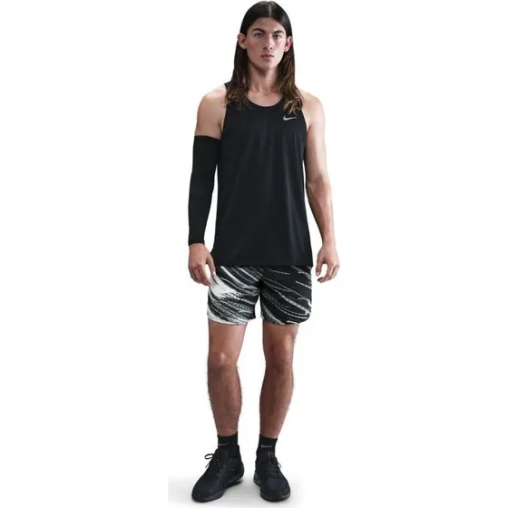 Nike Dri-FIT Stride 7" Laufshorts mit Innenhose - Grau, S