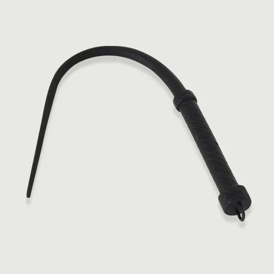Flogger Silikon-Peitsche mit langem Schwanz und strukturiertem Griff - Schwarz