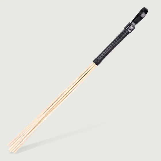 Bamboo Flogger mit schwarzem Griff und mehreren Stäben - Schwarz