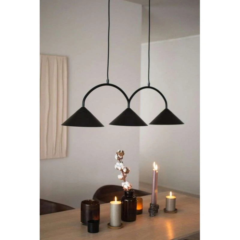 Globen Lighting Curve 3 Pendelleuchte, Schwarz, 3-flammig, 95 cm