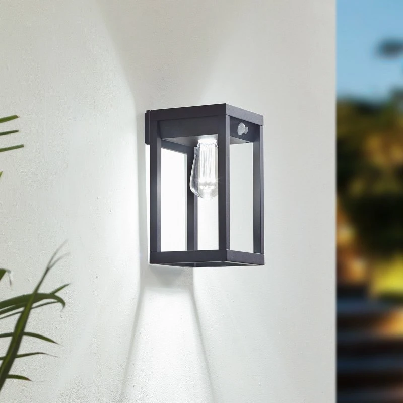 Lindby Enea Smart Solar-Wandleuchte mit Sensor & RGB (Schwarz)