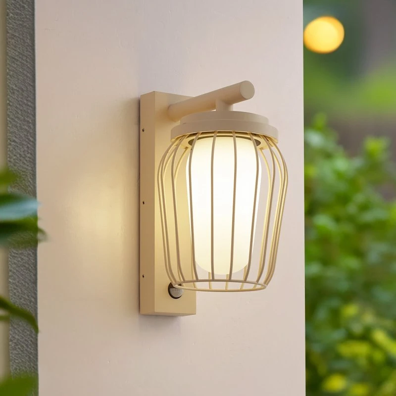 Lucande Chandan Außenwandleuchte, 30cm, Beige, Sensor, IP44