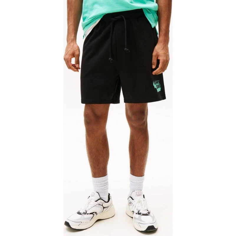 Tommy Jeans Sweatshorts TJM RLX STACK LOGO in Schwarz