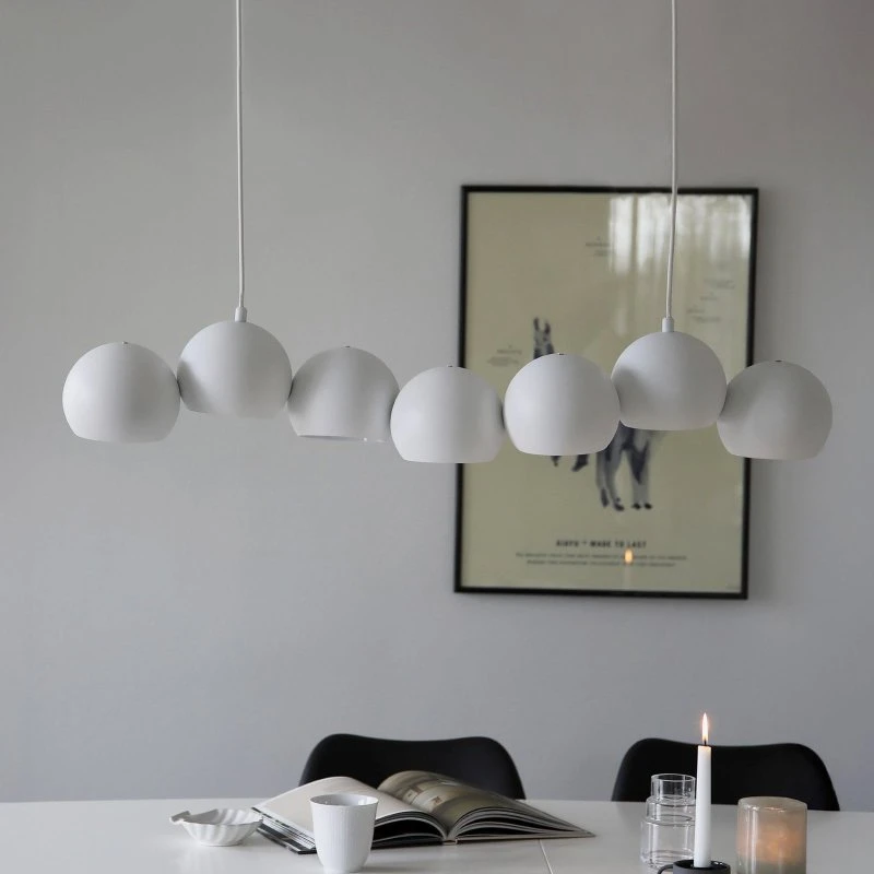 Markslöjd Cupolo 7-flammige Pendelleuchte, Weiß, Eisen, 101 cm