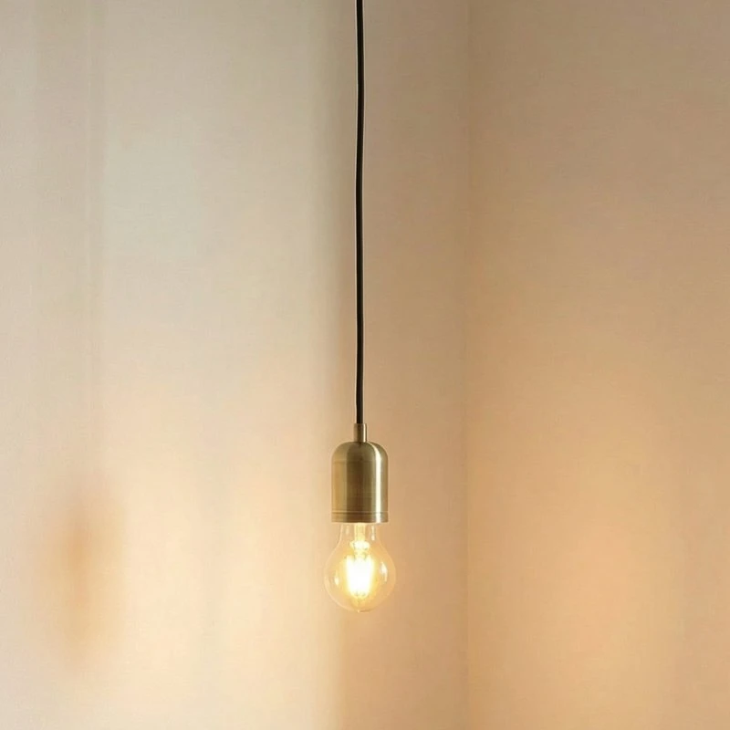 Lindby Pendelleuchte Hattie, Messing, E27, Ø 4,7 cm