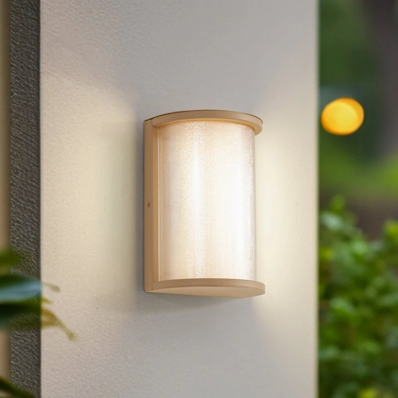 Lindby LED-Außenwandleuchte Calvik, beige, geriffelt, IP44
