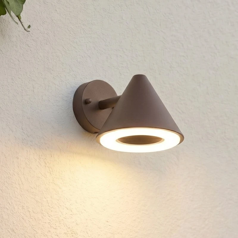 Lindby LED-Außenwandleuchte Soran, braun, Metall, IP44