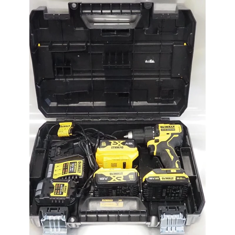 Dewalt Akku-Bohrschrauber 18V, 2x 2Ah Akku, Ladegerät