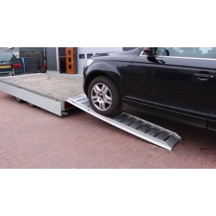 Alu-Rampe 180 cm - leicht & stabil für Tieflader