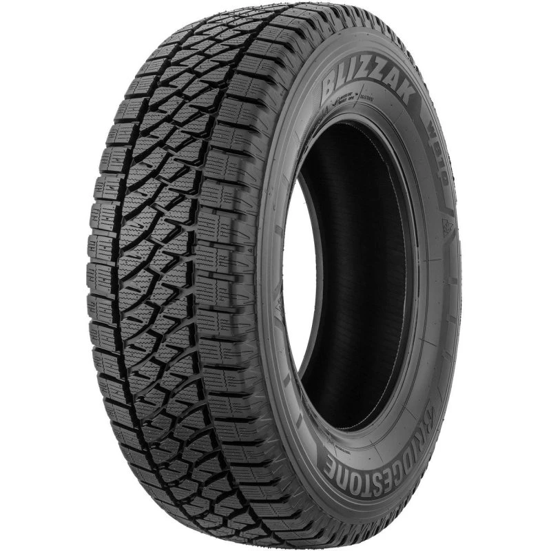 Bridgestone Blizzak W810 205/70 R15 106/104R Winterreifen