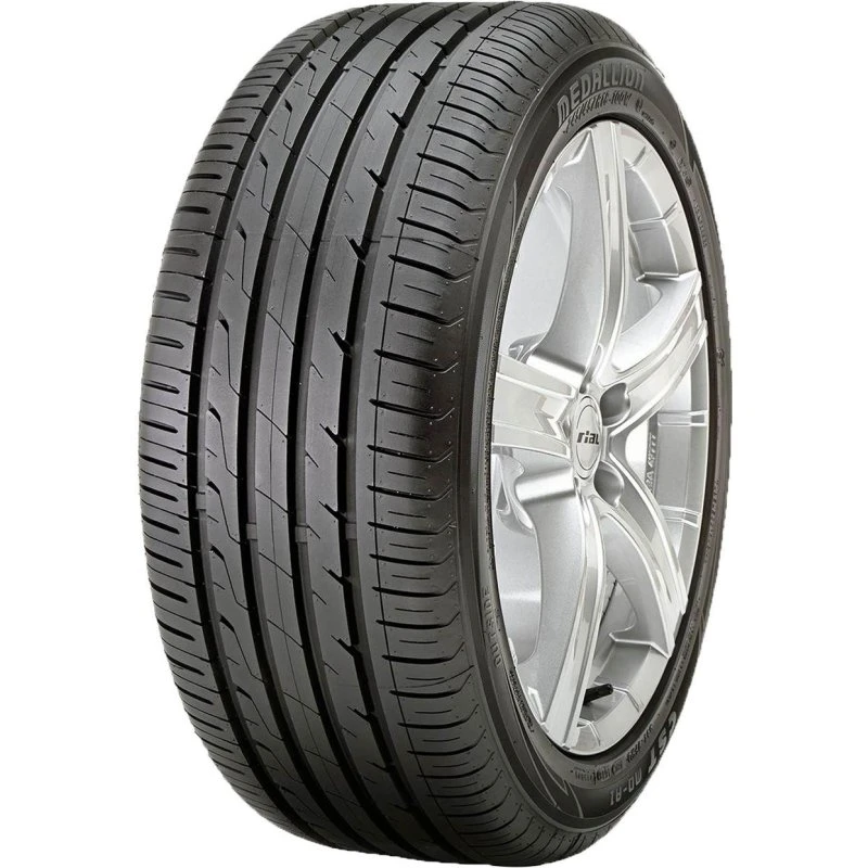 CST Medallion MD-A1 205/45 ZR16 87W XL