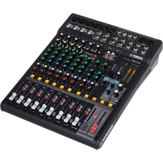 Yamaha MG12XUK 12-Kanal-Mischpult mit USB und Effekten